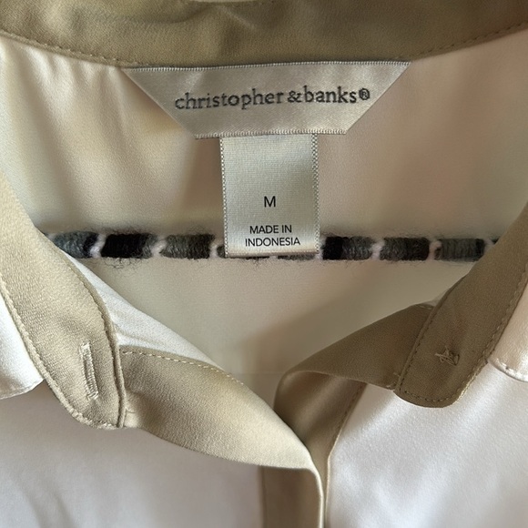 Christopher & Banks sleeveless semi sheer half button down sleeveless top medium - Picture 2 of 8